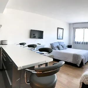  Appartement Studio Alésia France